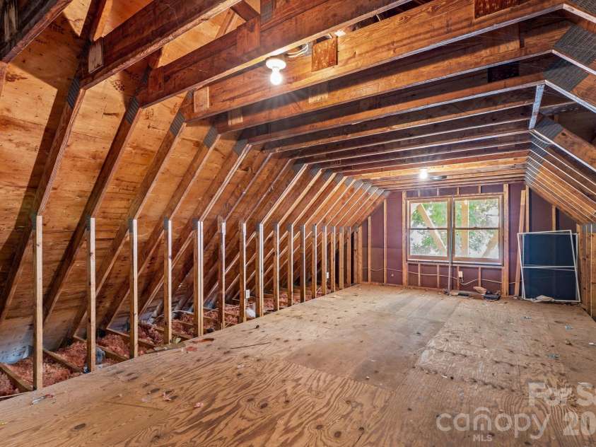 810 Fox Hollow Lane, Salisbury, NC 28146.  MLS# CAR4396610, YatesRealty ID 47090. 