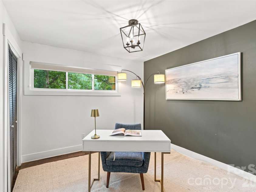 1700 Brookdale Avenue, Charlotte, NC 28210.  MLS# CAR4408636, YatesRealty ID 47094. 