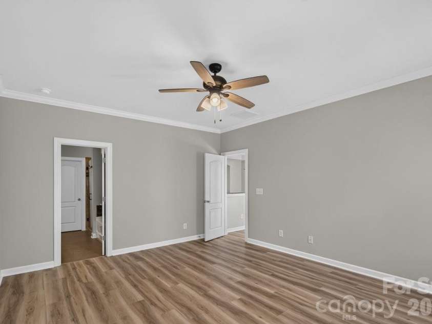 12036 Red Rust Lane, Charlotte, NC 28277.  MLS# CAR4400007, YatesRealty ID 47095. 