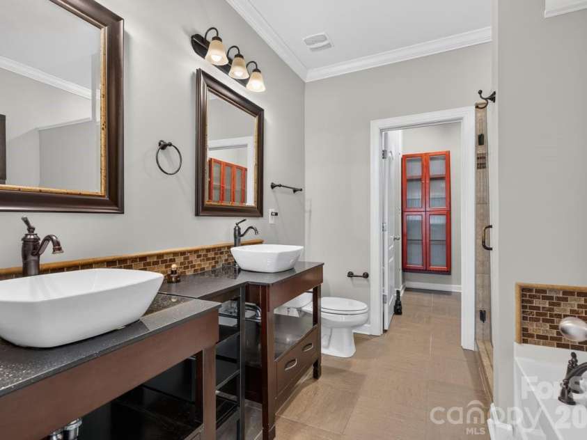 12036 Red Rust Lane, Charlotte, NC 28277.  MLS# CAR4400007, YatesRealty ID 47095. 