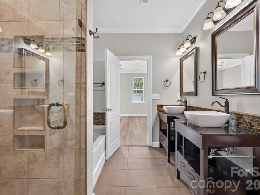 12036 Red Rust Lane, Charlotte, NC 28277.  MLS# CAR4400007, YatesRealty ID 47095. 
