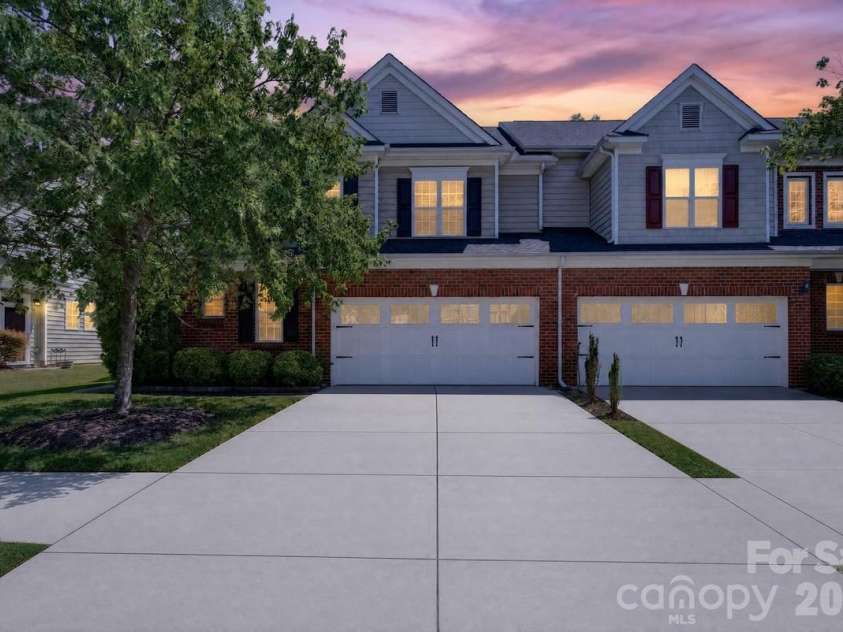 12036 Red Rust Lane, Charlotte, NC 28277.  MLS# CAR4400007, YatesRealty ID 47095. 
