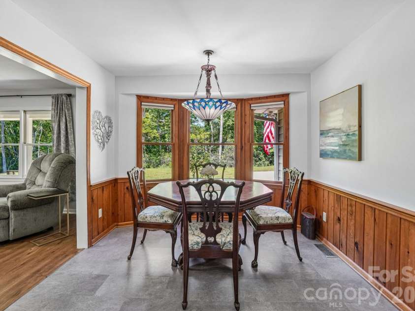 158 Mallard Drive, Columbus, NC 28722.  MLS# CAR4413493, YatesRealty ID 47097. 