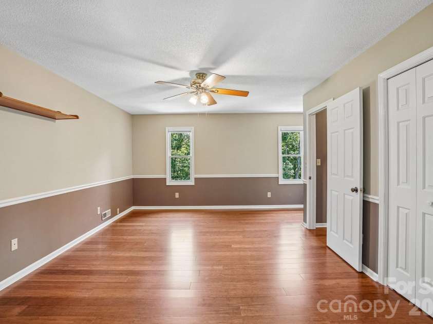 158 Mallard Drive, Columbus, NC 28722.  MLS# CAR4413493, YatesRealty ID 47097. 