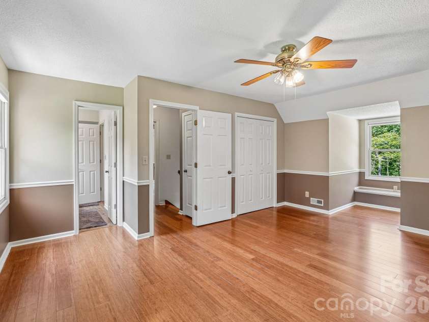 158 Mallard Drive, Columbus, NC 28722.  MLS# CAR4413493, YatesRealty ID 47097. 