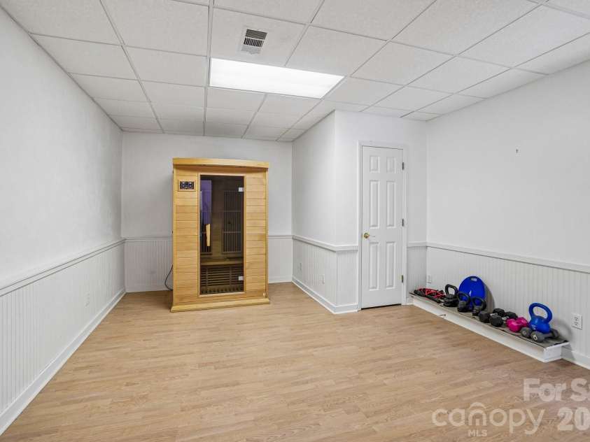 158 Mallard Drive, Columbus, NC 28722.  MLS# CAR4413493, YatesRealty ID 47097. 