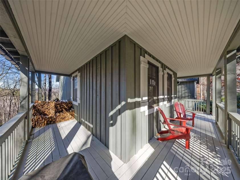 298 Hedgewood Drive, Tuckasegee, NC 28783.  MLS# CAR4327591, YatesRealty ID 471. 