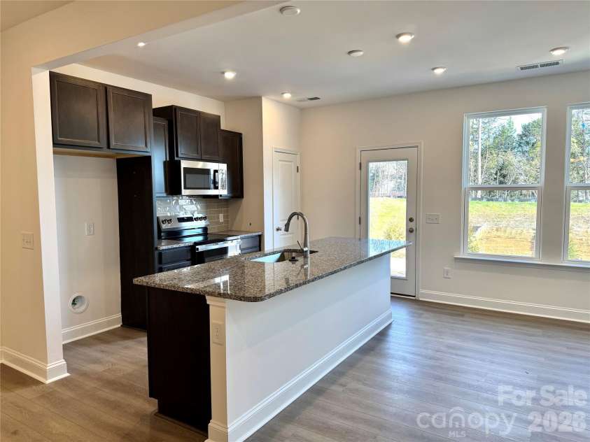 7709 Ethora Way, Charlotte, NC 28216.  MLS# CAR4326124, YatesRealty ID 4710. 