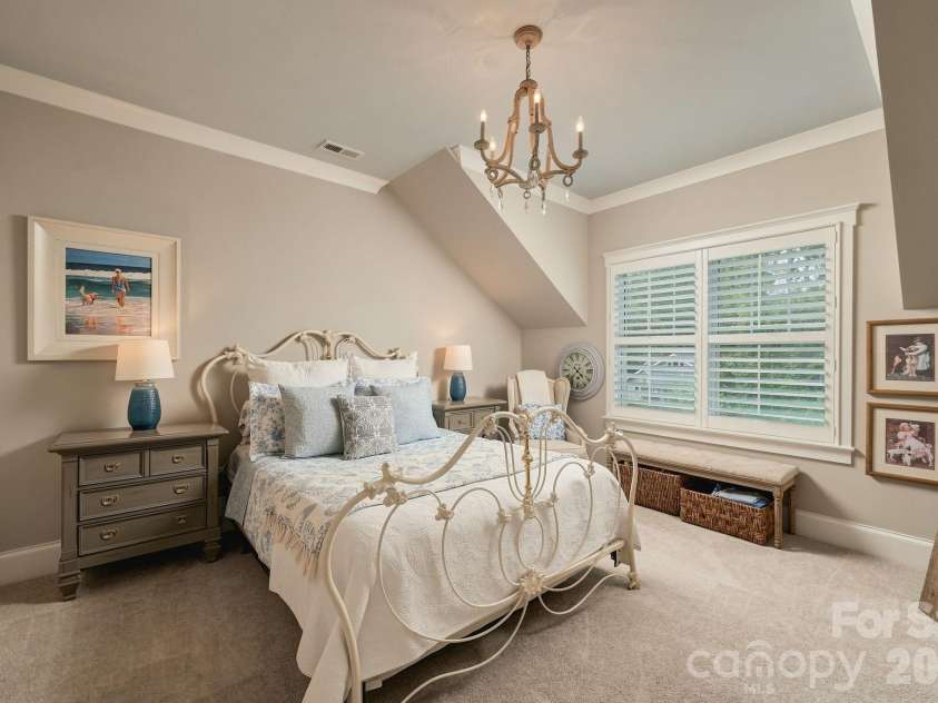 3135 Ford Road, Charlotte, NC 28205.  MLS# CAR4417962, YatesRealty ID 47100. Bedroom 3