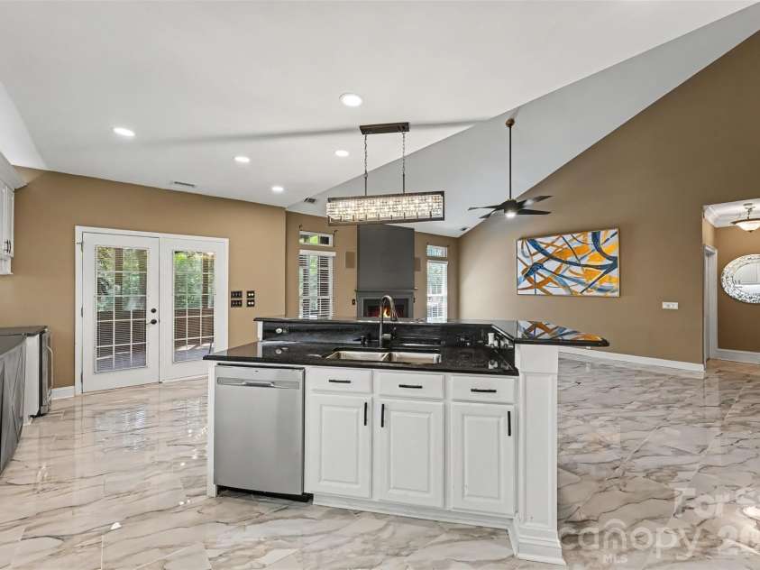 5625 Weddington Road, Concord, NC 28027.  MLS# CAR4416826, YatesRealty ID 47101. 