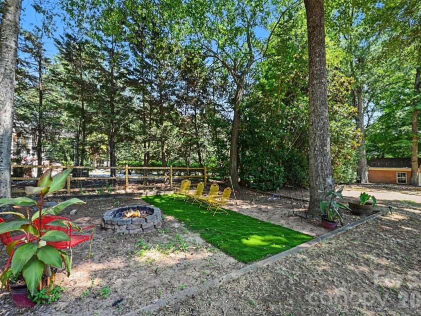 5625 Weddington Road, Concord, NC 28027.  MLS# CAR4416826, YatesRealty ID 47101. 