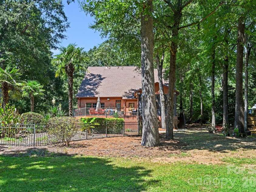 5625 Weddington Road, Concord, NC 28027.  MLS# CAR4416826, YatesRealty ID 47101. 