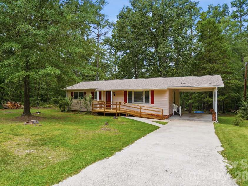 897 Community Lane, Lancaster, SC 29720.  MLS# CAR4417450, YatesRealty ID 47102. 
