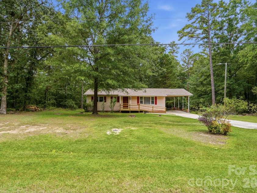 897 Community Lane, Lancaster, SC 29720.  MLS# CAR4417450, YatesRealty ID 47102. 