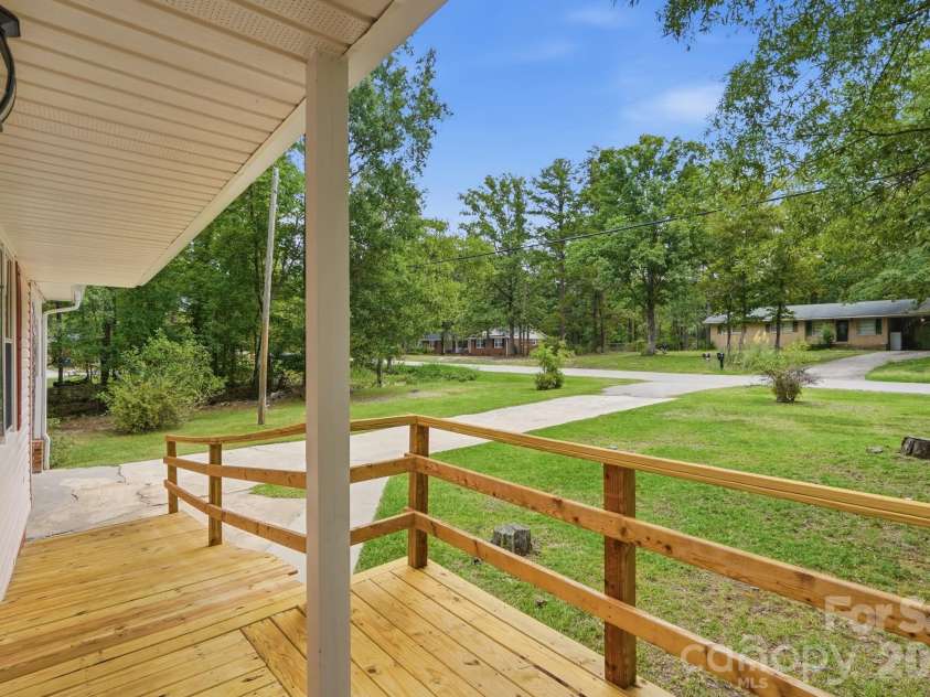 897 Community Lane, Lancaster, SC 29720.  MLS# CAR4417450, YatesRealty ID 47102. 