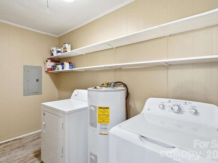 897 Community Lane, Lancaster, SC 29720.  MLS# CAR4417450, YatesRealty ID 47102. 