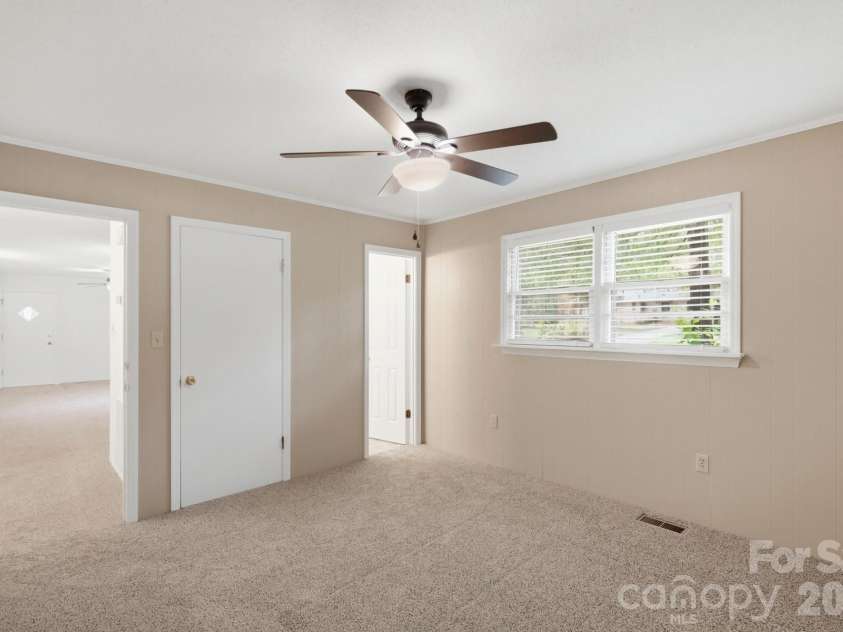 897 Community Lane, Lancaster, SC 29720.  MLS# CAR4417450, YatesRealty ID 47102. 