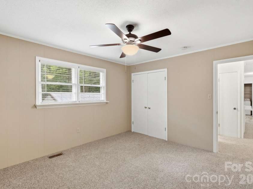 897 Community Lane, Lancaster, SC 29720.  MLS# CAR4417450, YatesRealty ID 47102. 