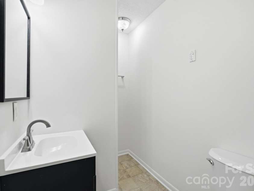 897 Community Lane, Lancaster, SC 29720.  MLS# CAR4417450, YatesRealty ID 47102. 
