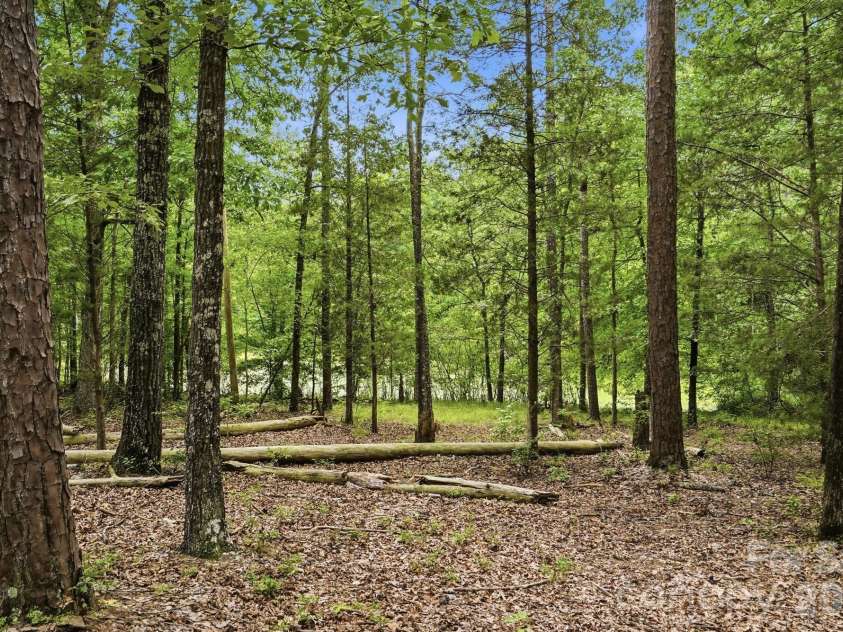 897 Community Lane, Lancaster, SC 29720.  MLS# CAR4417450, YatesRealty ID 47102. 