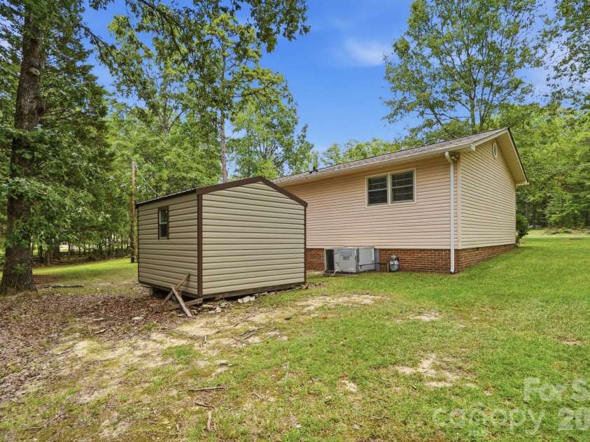 897 Community Lane, Lancaster, SC 29720.  MLS# CAR4417450, YatesRealty ID 47102. 