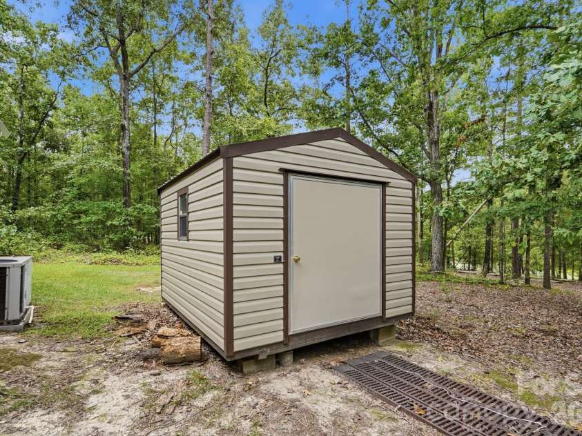 897 Community Lane, Lancaster, SC 29720.  MLS# CAR4417450, YatesRealty ID 47102. 