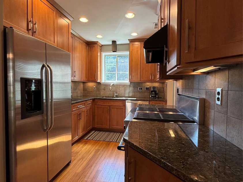 2218 Norcross Place, Charlotte, NC 28205.  MLS# CAR4417982, YatesRealty ID 47103. 