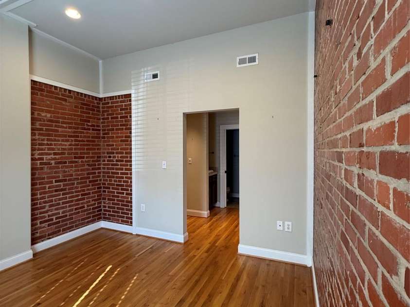 2218 Norcross Place, Charlotte, NC 28205.  MLS# CAR4417982, YatesRealty ID 47103. 