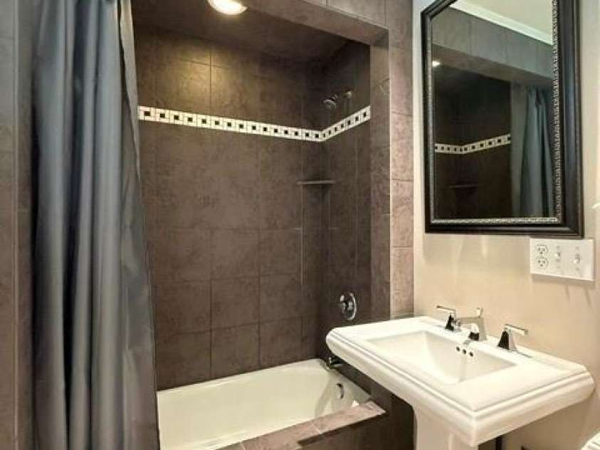 2218 Norcross Place, Charlotte, NC 28205.  MLS# CAR4417982, YatesRealty ID 47103. 