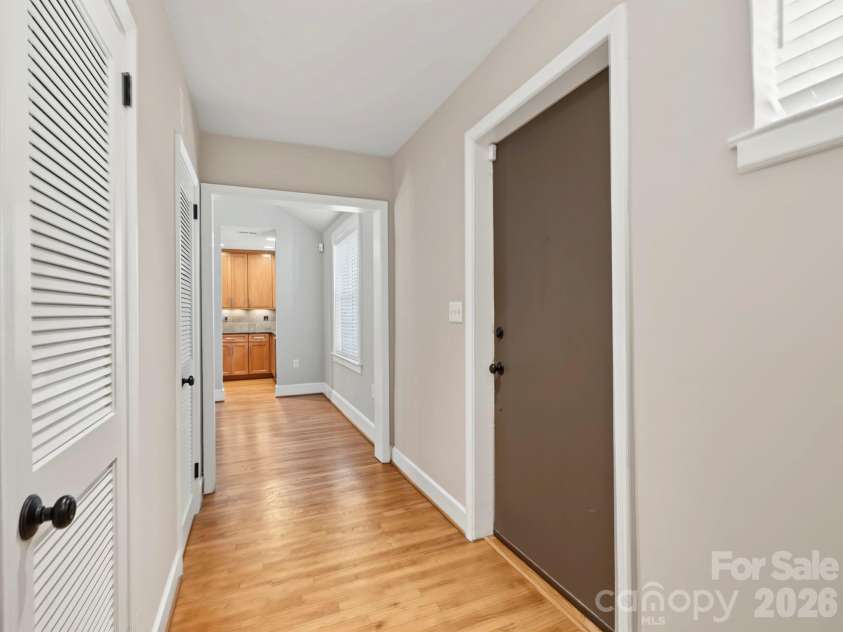 2218 Norcross Place, Charlotte, NC 28205.  MLS# CAR4417982, YatesRealty ID 47103. 