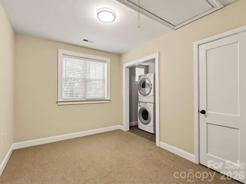 2218 Norcross Place, Charlotte, NC 28205.  MLS# CAR4417982, YatesRealty ID 47103. 