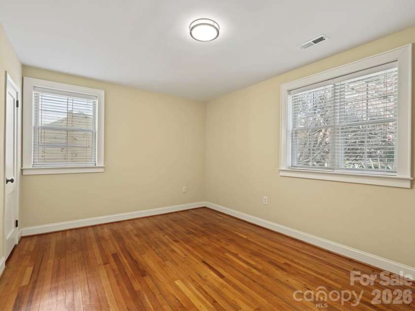 2218 Norcross Place, Charlotte, NC 28205.  MLS# CAR4417982, YatesRealty ID 47103. 