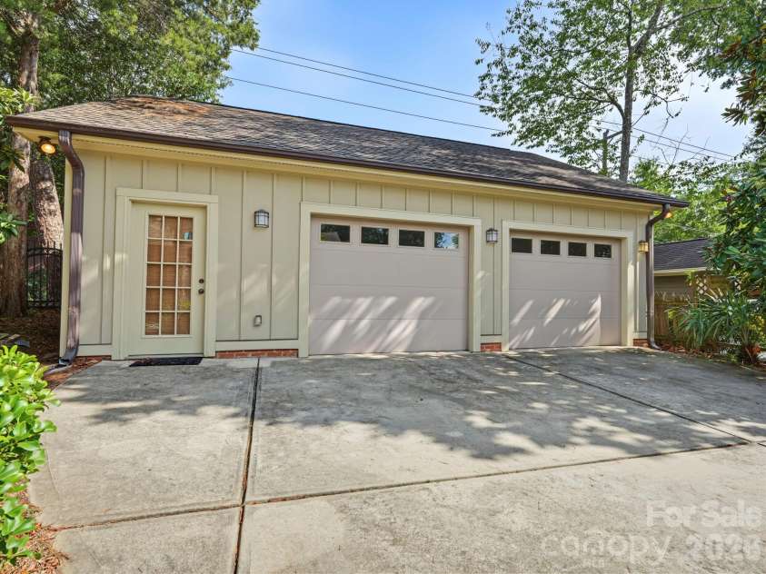 2218 Norcross Place, Charlotte, NC 28205.  MLS# CAR4417982, YatesRealty ID 47103. 