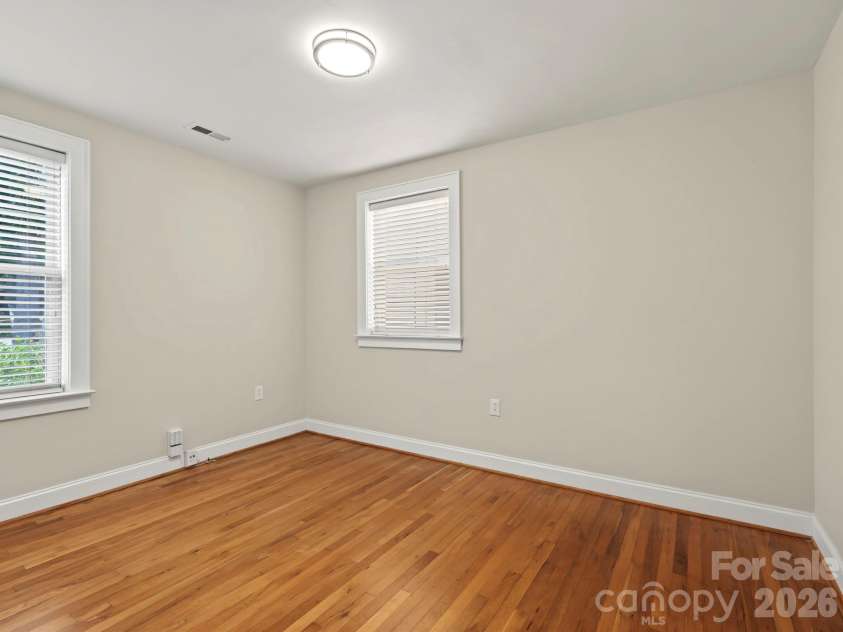 2218 Norcross Place, Charlotte, NC 28205.  MLS# CAR4417982, YatesRealty ID 47103. 