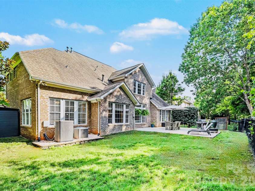 11242 Wheat Ridge Road, Charlotte, NC 28277.  MLS# CAR4416116, YatesRealty ID 47105. Backyard