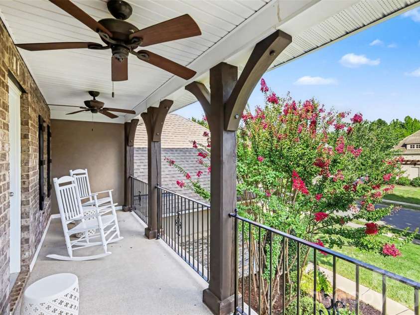 11242 Wheat Ridge Road, Charlotte, NC 28277.  MLS# CAR4416116, YatesRealty ID 47105. Second Story Balcony