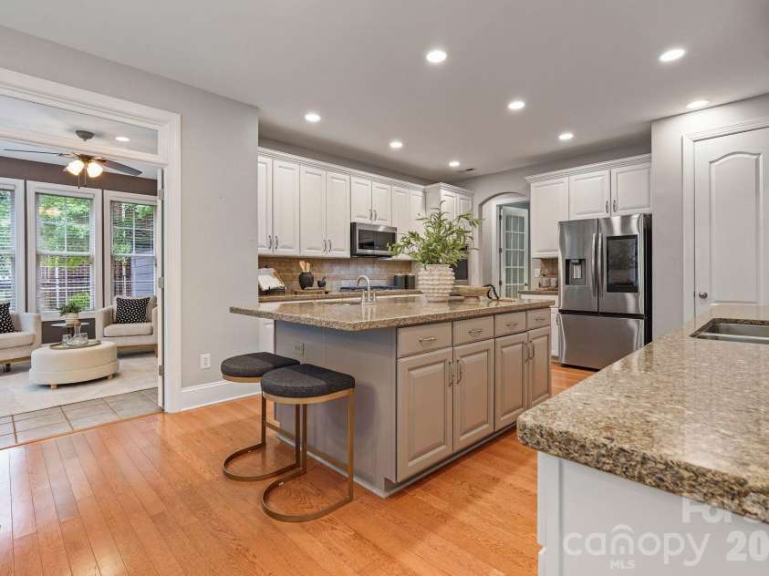 11242 Wheat Ridge Road, Charlotte, NC 28277.  MLS# CAR4428463, YatesRealty ID 47105. 