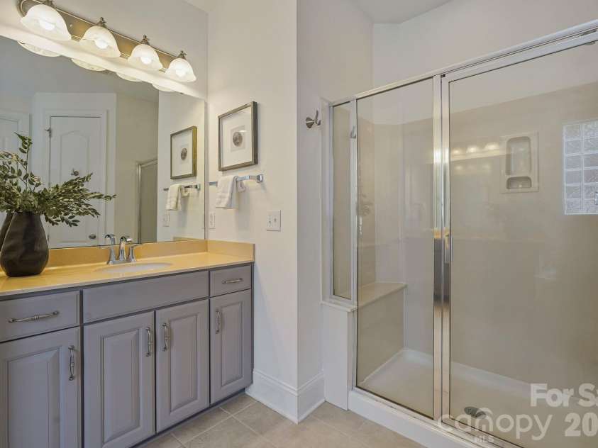 11242 Wheat Ridge Road, Charlotte, NC 28277.  MLS# CAR4428463, YatesRealty ID 47105. 