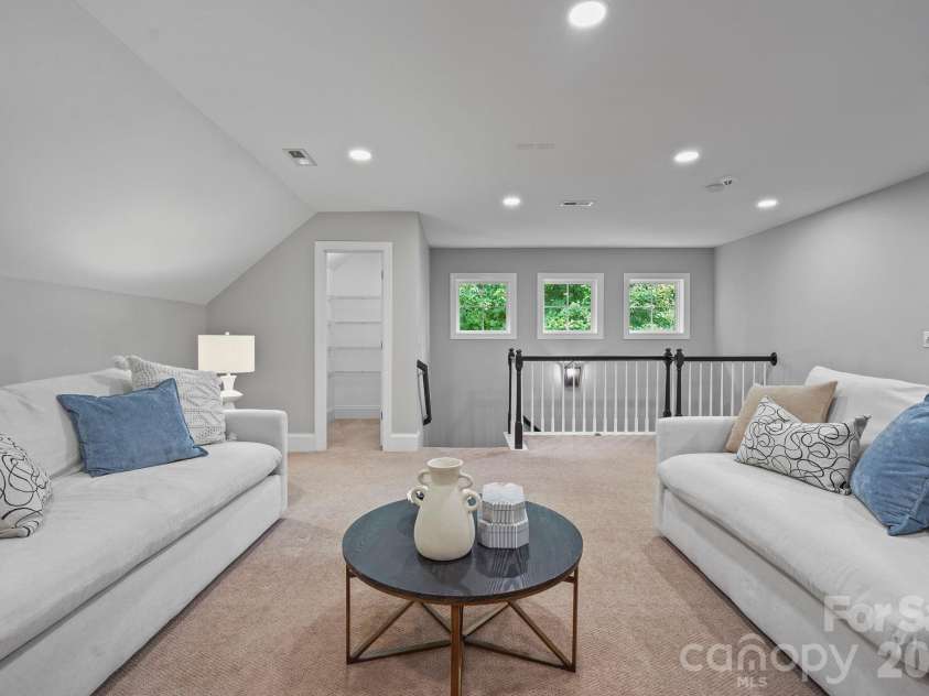 11242 Wheat Ridge Road, Charlotte, NC 28277.  MLS# CAR4428463, YatesRealty ID 47105. 