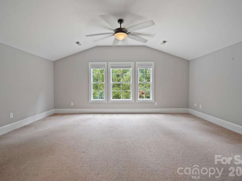11242 Wheat Ridge Road, Charlotte, NC 28277.  MLS# CAR4428463, YatesRealty ID 47105. 