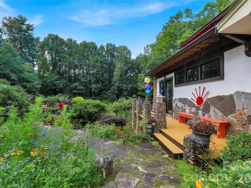 87 Old Chimney Lane, Cedar Mountain, NC 28718.  MLS# CAR4412723, YatesRealty ID 47107. 