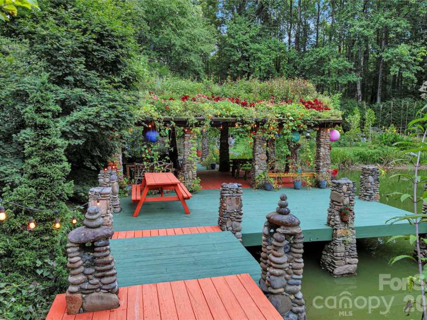 87 Old Chimney Lane, Cedar Mountain, NC 28718.  MLS# CAR4412723, YatesRealty ID 47107. 