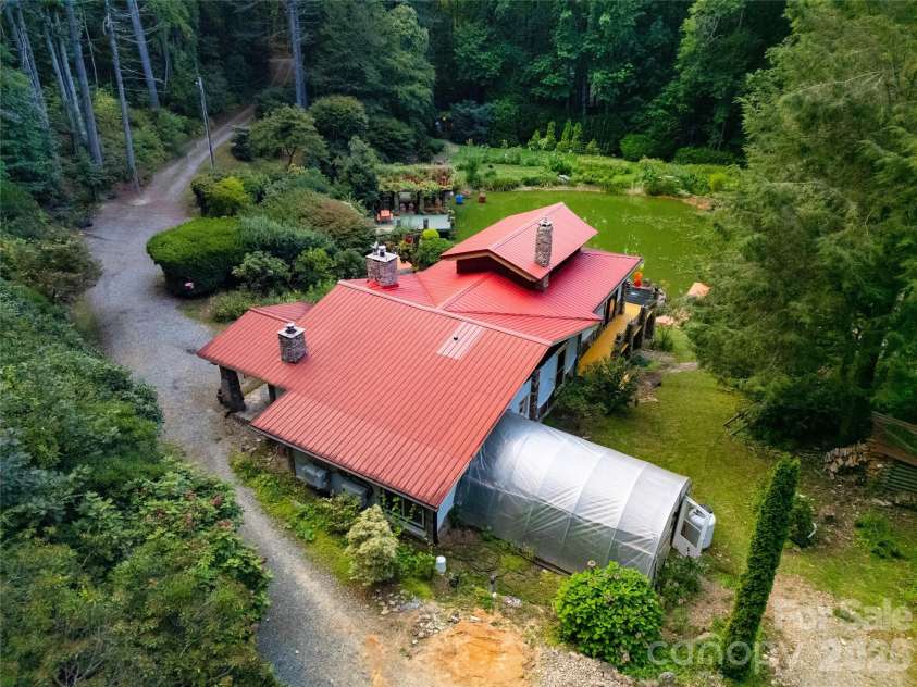 87 Old Chimney Lane, Cedar Mountain, NC 28718.  MLS# CAR4412723, YatesRealty ID 47107. 