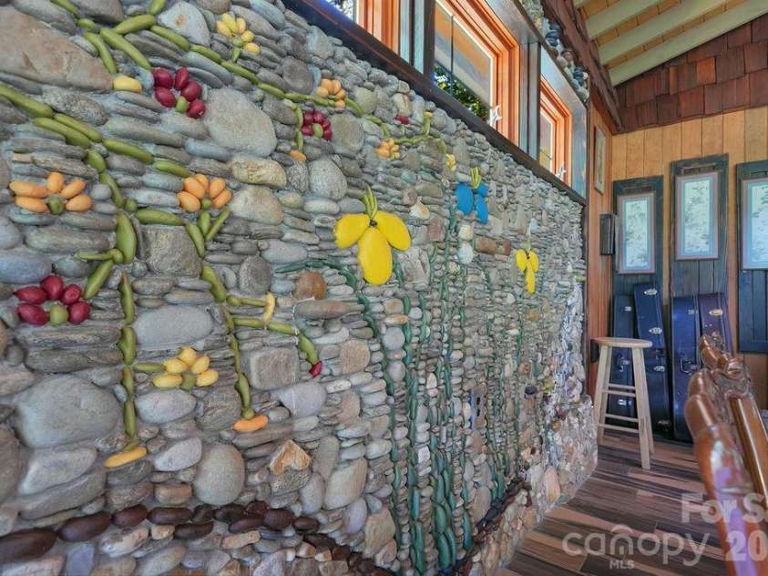 87 Old Chimney Lane, Cedar Mountain, NC 28718.  MLS# CAR4412723, YatesRealty ID 47107. 