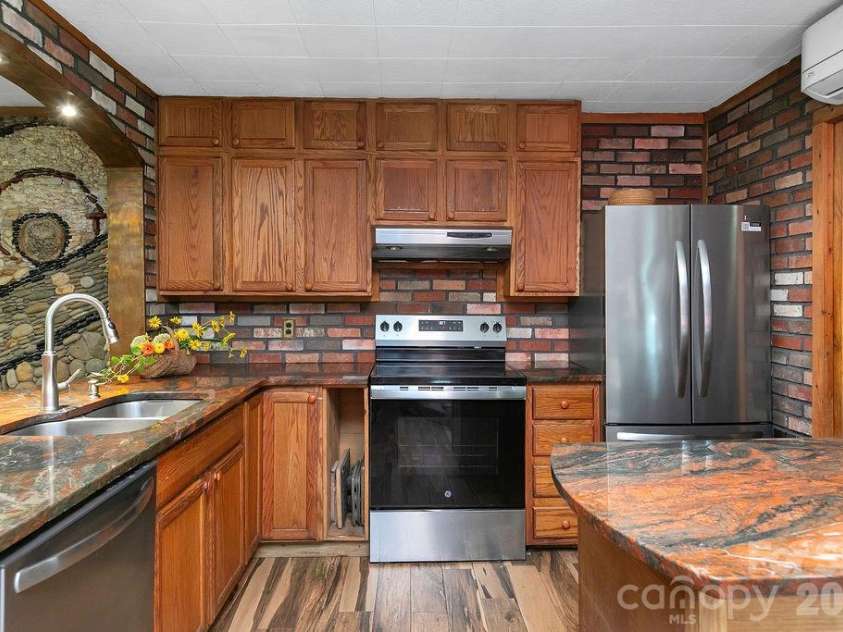 87 Old Chimney Lane, Cedar Mountain, NC 28718.  MLS# CAR4412723, YatesRealty ID 47107. 