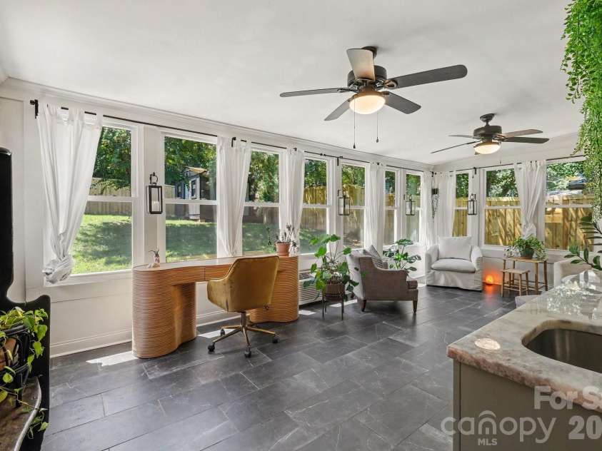 5332 Buena Vista Avenue, Charlotte, NC 28205.  MLS# CAR4417970, YatesRealty ID 47108. 