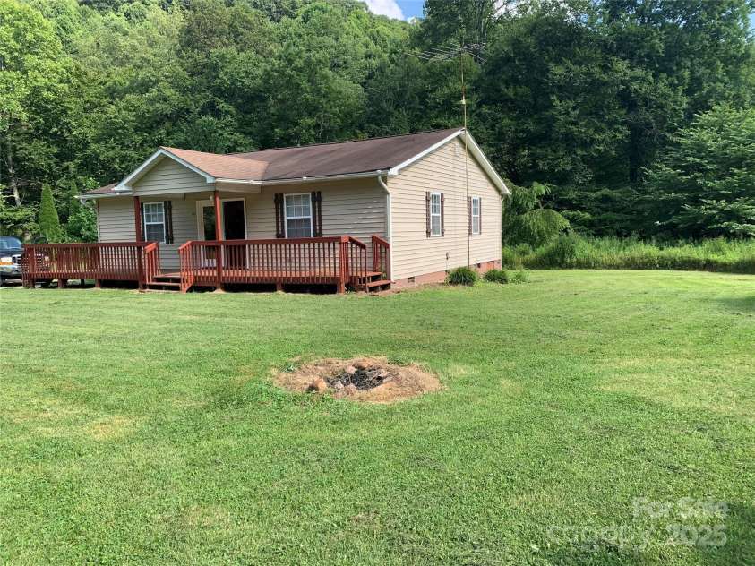 1864 Culvin Creek Road, Marshall, NC 28753.  MLS# CAR4177776, YatesRealty ID 4711. 