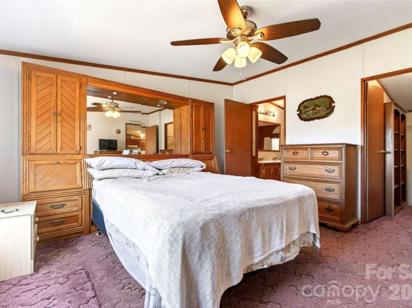 60 Buttercup Lane, Marion, NC 28752.  MLS# CAR4341232, YatesRealty ID 4711. 