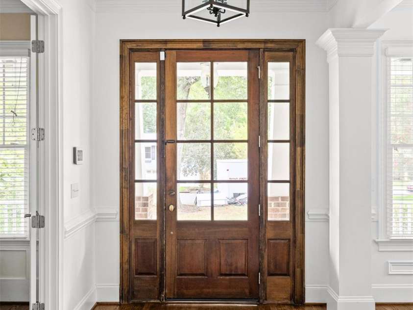 2141 Chatham Avenue, Charlotte, NC 28205.  MLS# CAR4400550, YatesRealty ID 47111. 