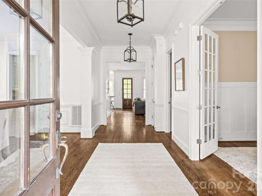 2141 Chatham Avenue, Charlotte, NC 28205.  MLS# CAR4400550, YatesRealty ID 47111. 